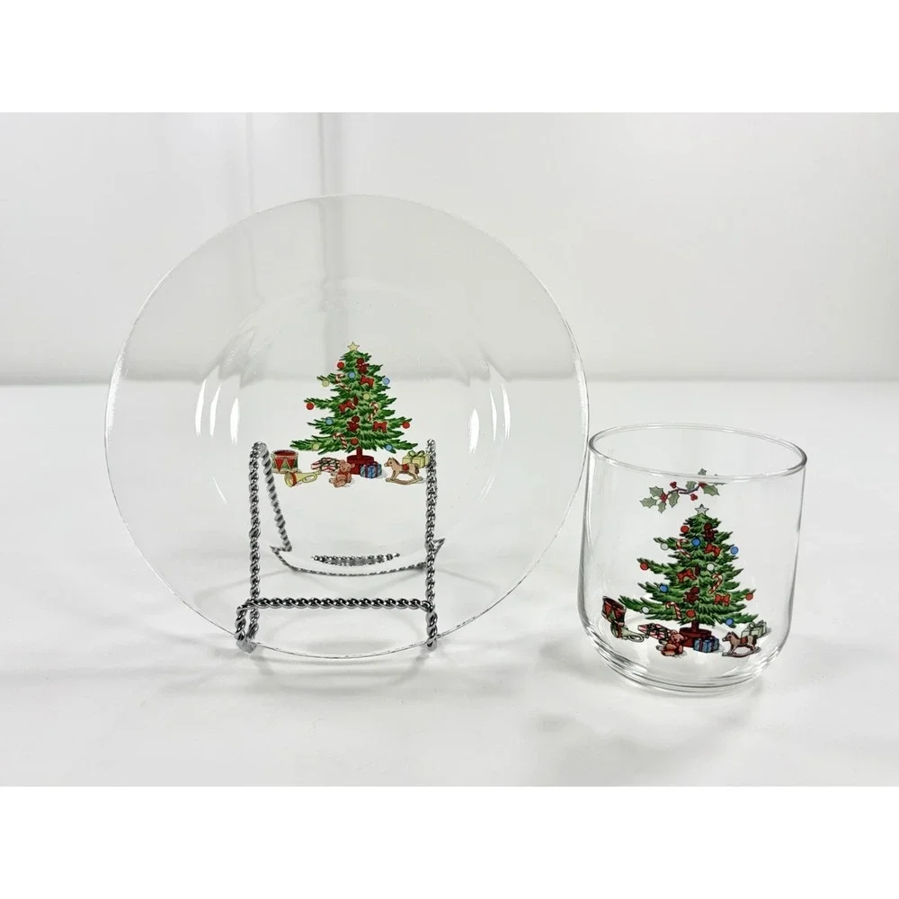 Vintage Arcoroc France Christmas Tree Milk and Cookies for Santa Glass Plate Set